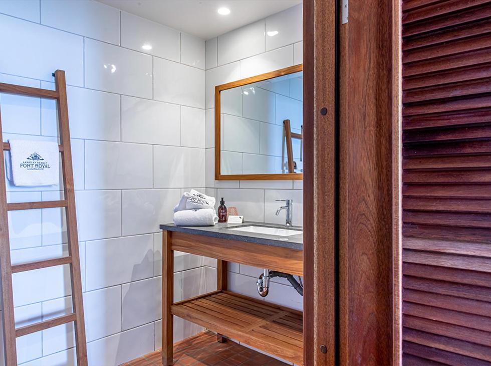 Langley Royal Hotel 4*